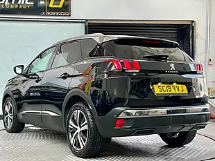 Used 2019 Peugeot 3008 Allure Black - Interior and Exterior details 4