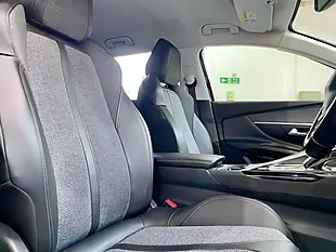 Used 2019 Peugeot 3008 Allure Black - Interior and Exterior details 7