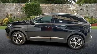 Used 2019 Peugeot 3008 Allure Black - Interior and Exterior details 2