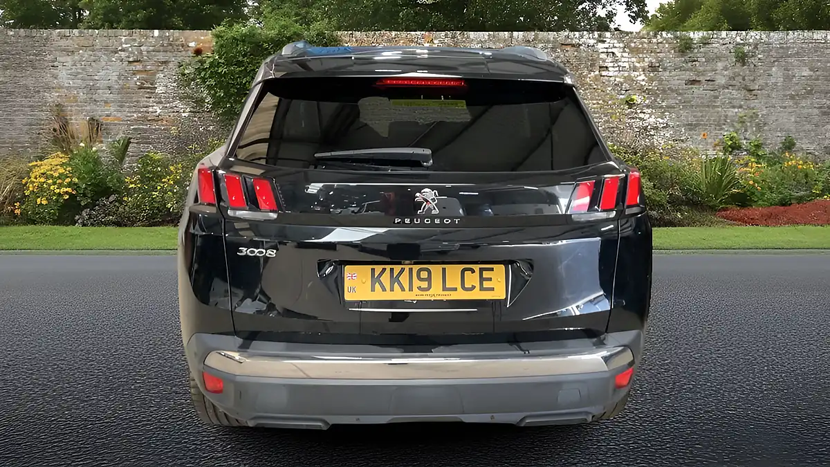 Used 2019 Peugeot 3008 Allure Black - Interior and Exterior details 5