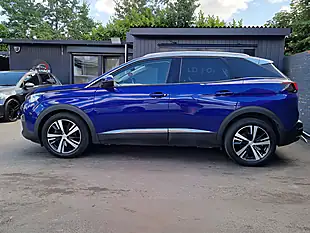 Used 2019 Peugeot 3008 Allure Blue - Interior and Exterior details 6