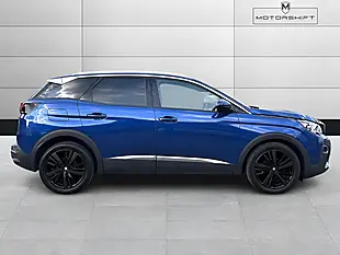 Used 2019 Peugeot 3008 Allure Blue - Interior and Exterior details 7