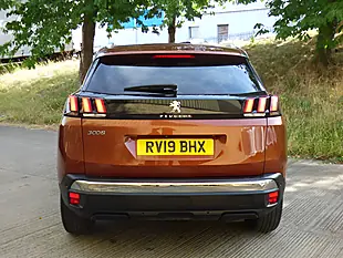Used 2019 Peugeot 3008 Allure Bronze - Interior and Exterior details 7