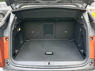Used 2019 Peugeot 3008 Allure Bronze - Interior and Exterior details 14