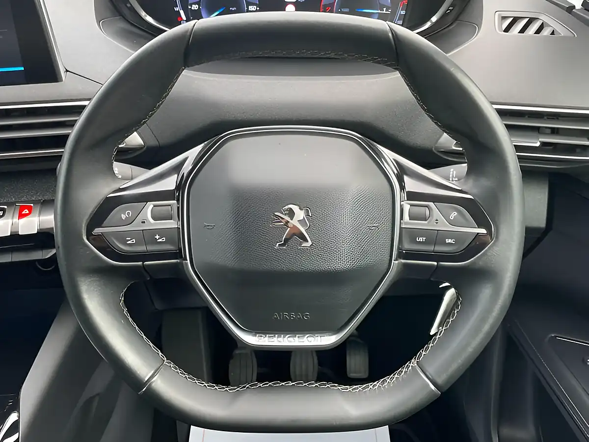 Used 2019 Peugeot 3008 Allure Bronze - Interior and Exterior details 19