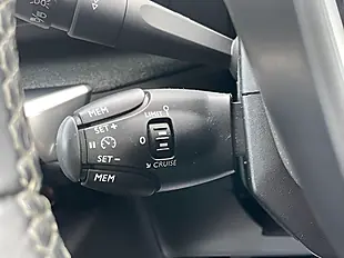Used 2019 Peugeot 3008 Allure Bronze - Interior and Exterior details 20