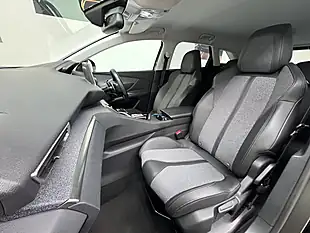 Used 2019 Peugeot 3008 Allure Grey - Interior and Exterior details 15