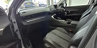 Used 2019 Peugeot 3008 Allure Grey - Interior and Exterior details 17