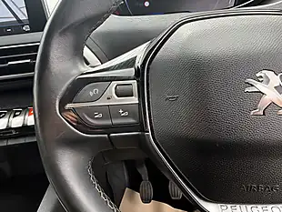 Used 2019 Peugeot 3008 Allure White - Interior and Exterior details 19