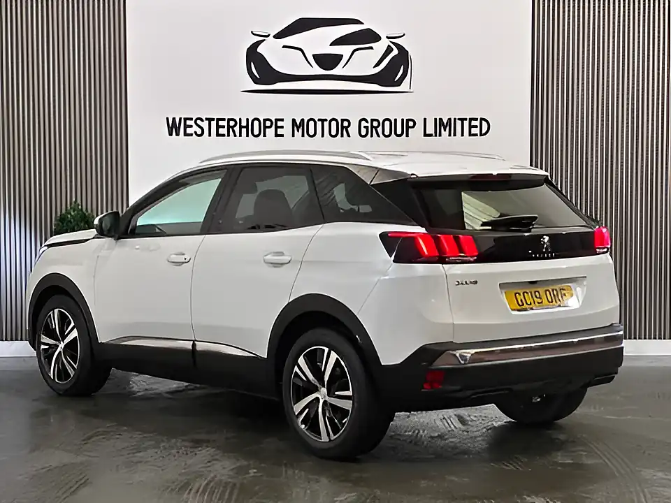 Used 2019 Peugeot 3008 Allure White - Interior and Exterior details 17