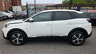 Used 2019 Peugeot 3008 Allure White - Interior and Exterior details 12