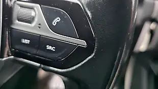 Used 2019 Peugeot 3008 Allure White - Interior and Exterior details 14