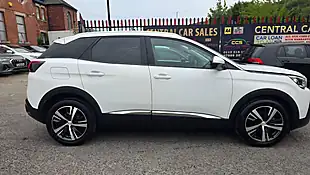 Used 2019 Peugeot 3008 Allure White - Interior and Exterior details 8