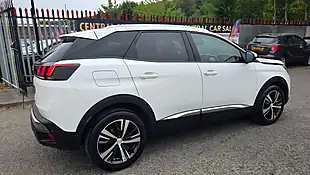 Used 2019 Peugeot 3008 Allure White - Interior and Exterior details 9