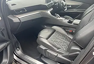 Used 2019 Peugeot 3008 GT Grey - Interior and Exterior details 16