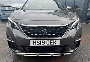Used 2019 Peugeot 3008 GT Grey - Interior and Exterior details 4