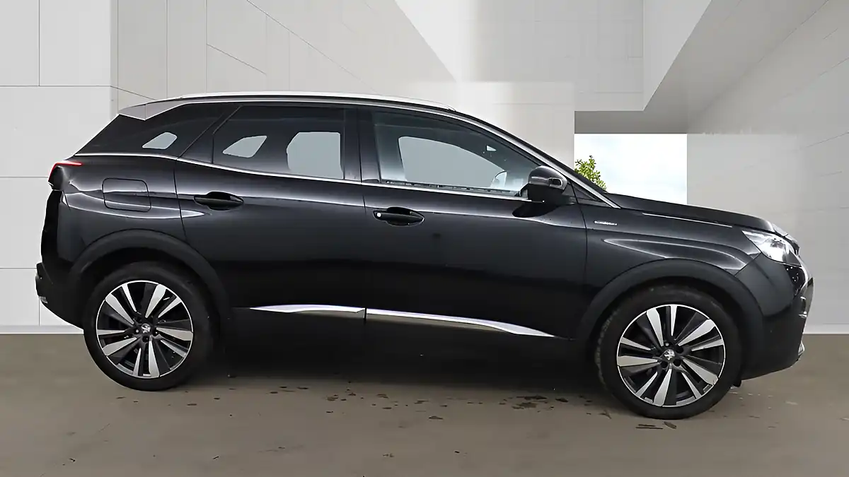 Used 2019 Peugeot 3008 GT Line Black - Interior and Exterior details 16