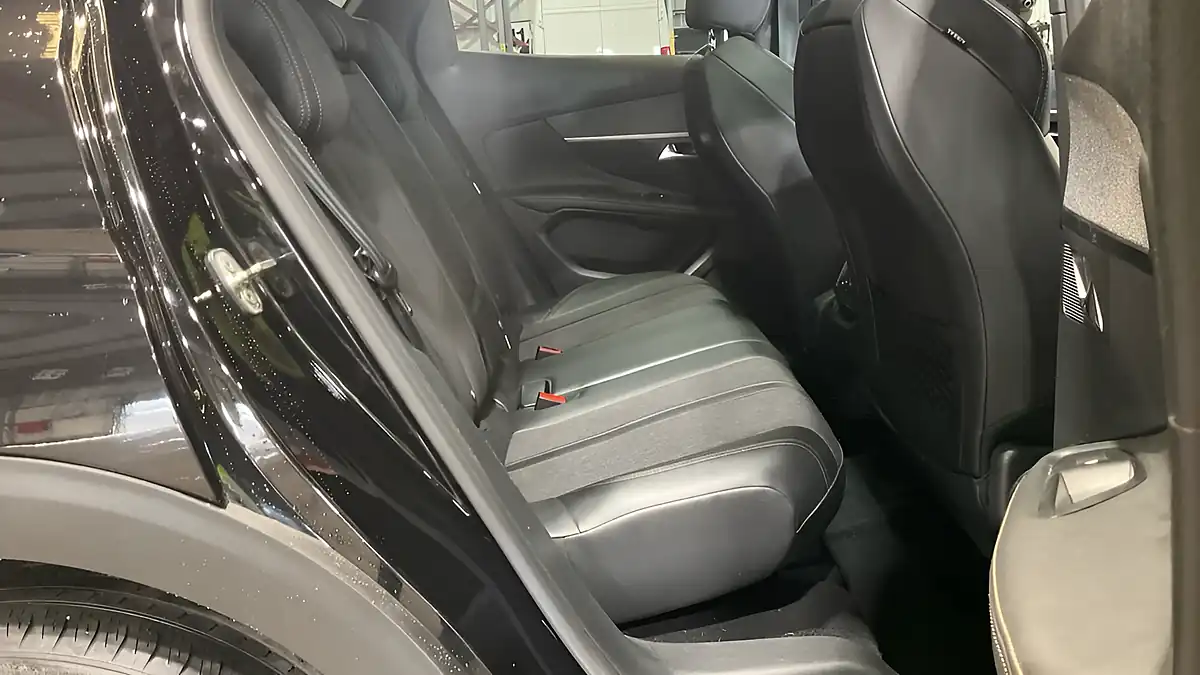 Used 2019 Peugeot 3008 GT Line Black - Interior and Exterior details 9