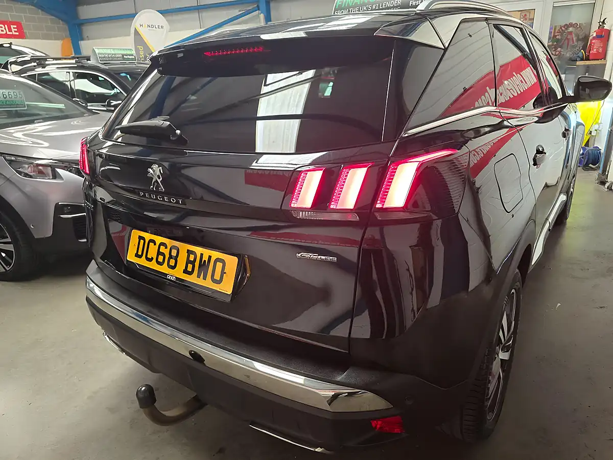 Used 2019 Peugeot 3008 GT Line Black - Interior and Exterior details 8