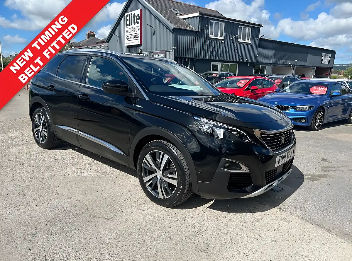 Used 2019 Peugeot 3008 GT Line Black - Front View