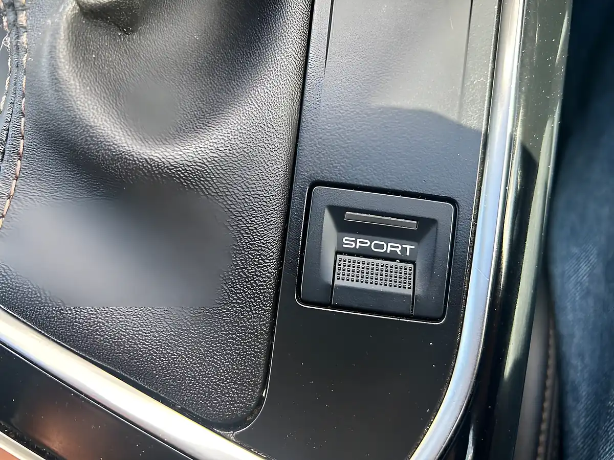 Used 2019 Peugeot 3008 GT Line Black - Interior and Exterior details 15
