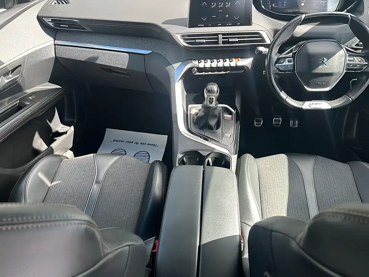 Used 2019 Peugeot 3008 GT Line Black - Interior and Exterior details 4