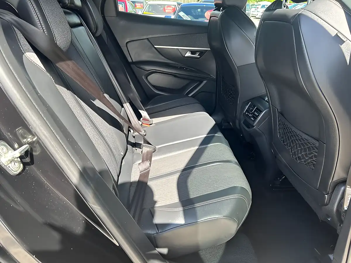Used 2019 Peugeot 3008 GT Line Black - Interior and Exterior details 6