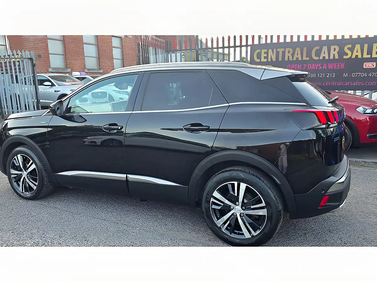 Used 2019 Peugeot 3008 GT Line Black - Interior and Exterior details 12