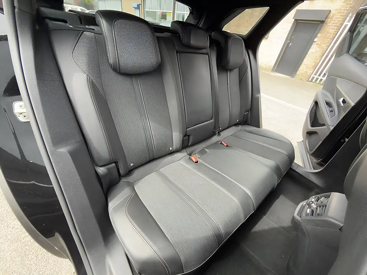 Used 2019 Peugeot 3008 GT Line Black - Interior and Exterior details 20