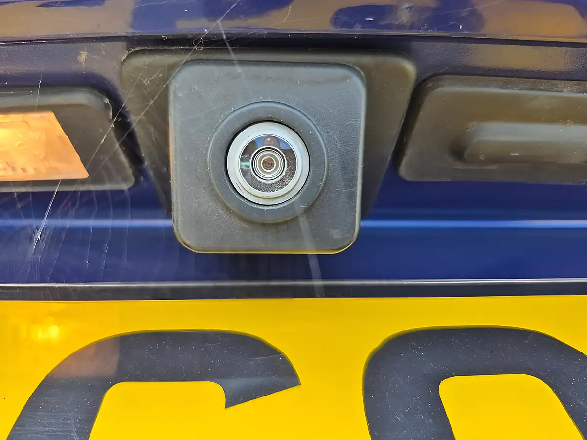 Used 2019 Peugeot 3008 GT Line Blue - Interior and Exterior details 9