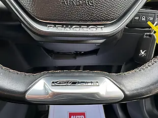 Used 2019 Peugeot 3008 GT Line Bronze - Interior and Exterior details 11