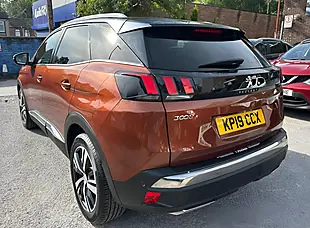 Used 2019 Peugeot 3008 GT Line Bronze - Interior and Exterior details 5