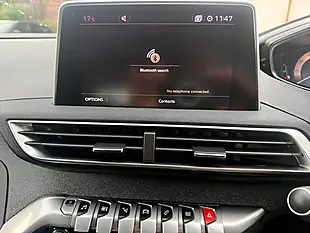 Used 2019 Peugeot 3008 GT Line Grey - Interior and Exterior details 18