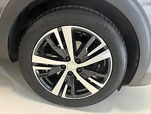 Used 2019 Peugeot 3008 GT Line Grey - Interior and Exterior details 8