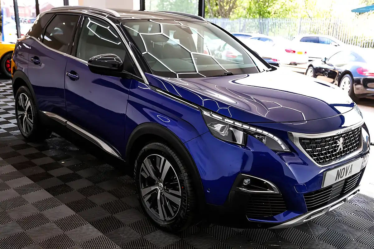 Used 2019 Peugeot 3008 GT Line Magnetic Blue - Interior and Exterior details 9