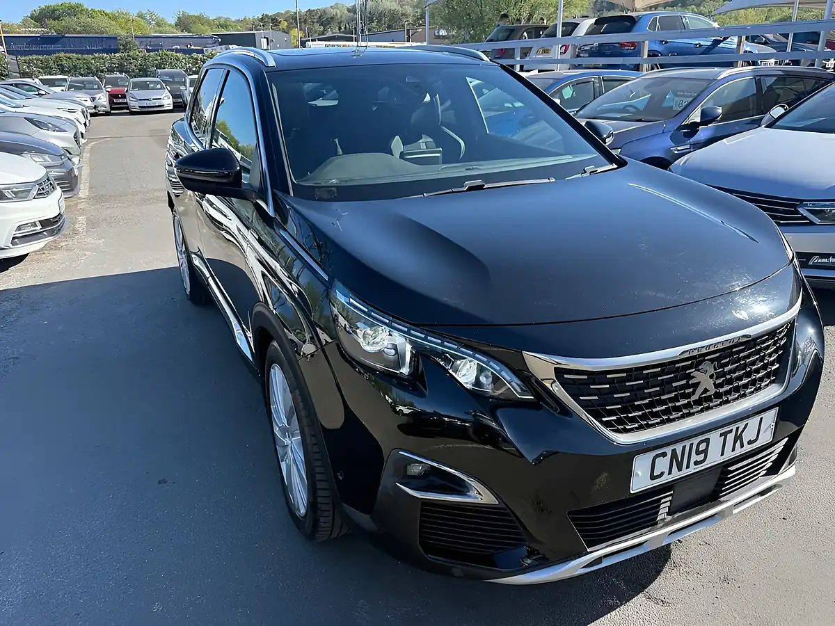 Used 2019 Peugeot 3008 GT Line Premium Black - Interior and Exterior details 10