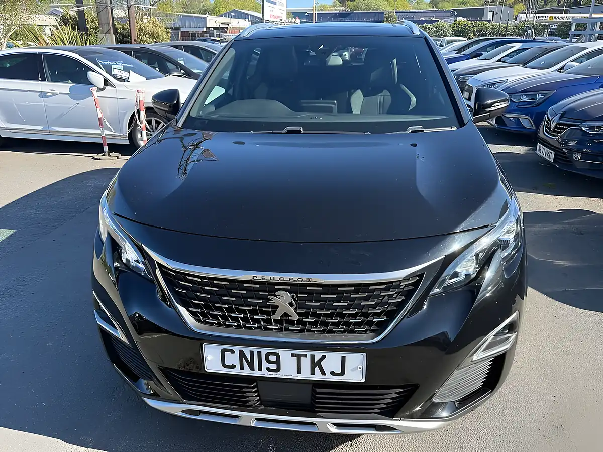 Used 2019 Peugeot 3008 GT Line Premium Black - Interior and Exterior details 13