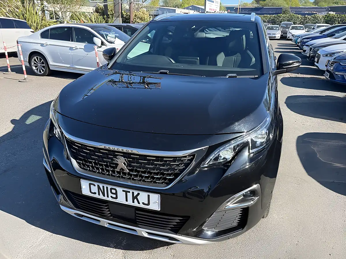 Used 2019 Peugeot 3008 GT Line Premium Black - Interior and Exterior details 14