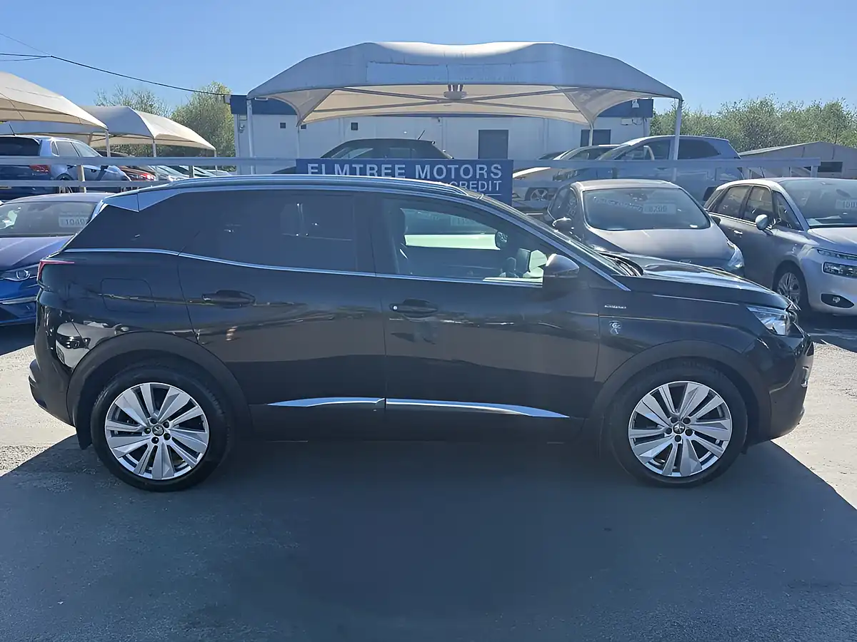 Used 2019 Peugeot 3008 GT Line Premium Black - Interior and Exterior details 3