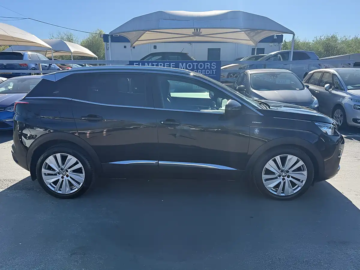 Used 2019 Peugeot 3008 GT Line Premium Black - Interior and Exterior details 4