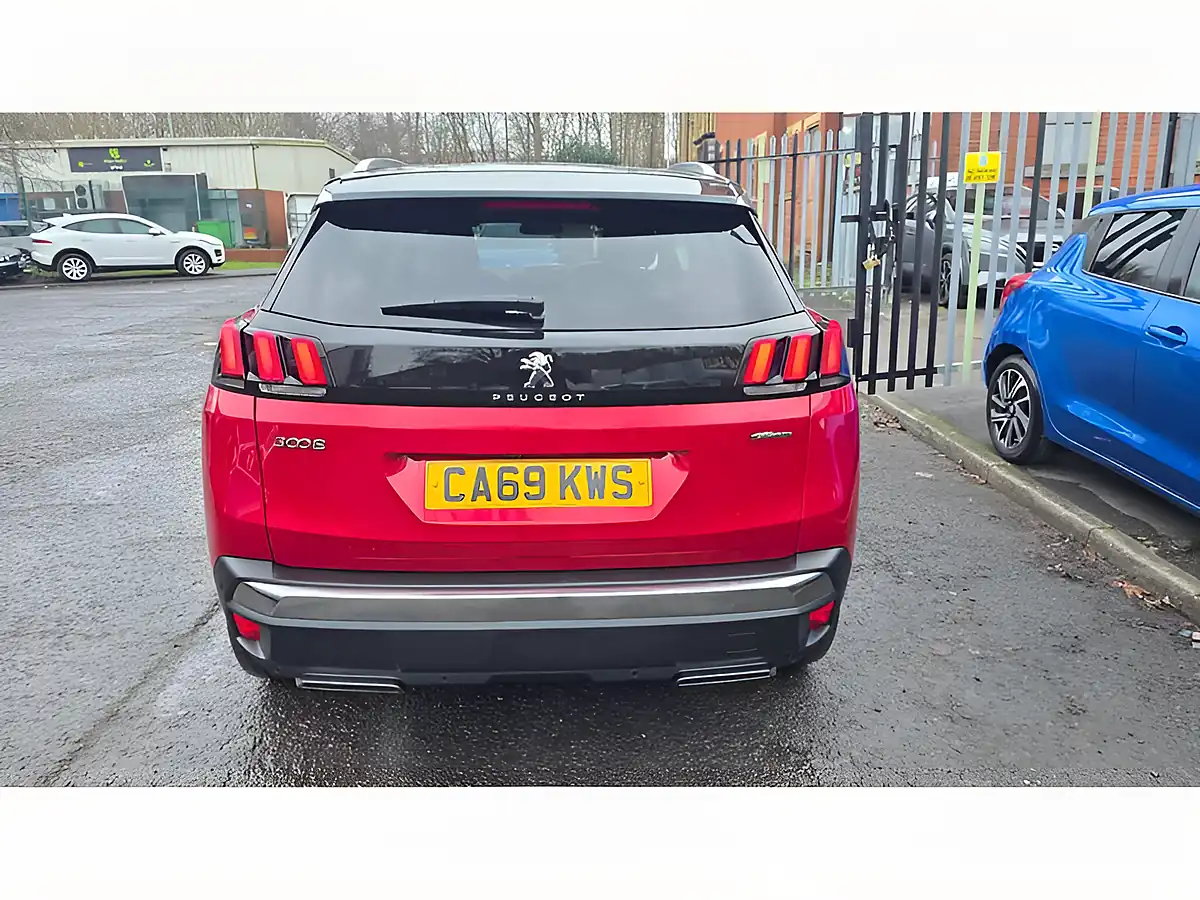 Used 2019 Peugeot 3008 GT Line Premium Red - Interior and Exterior details 10