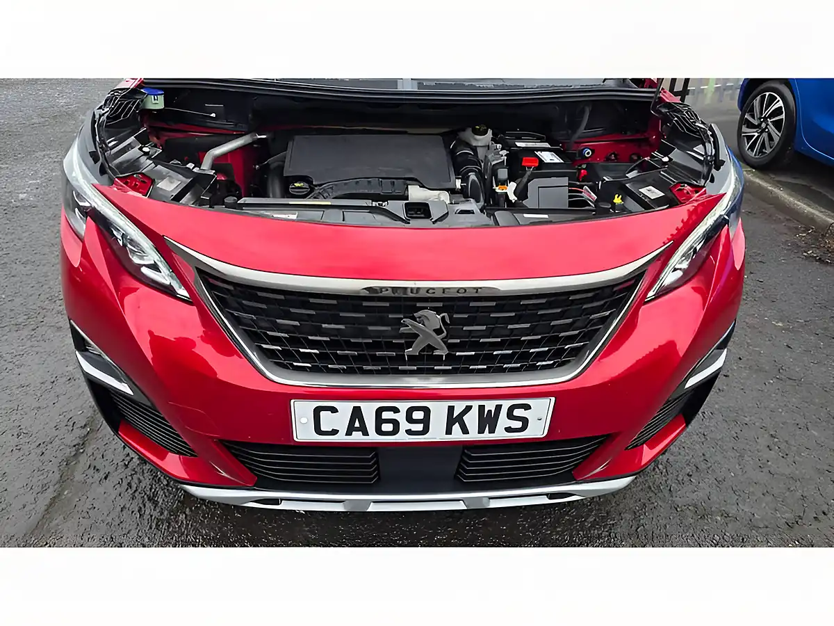 Used 2019 Peugeot 3008 GT Line Premium Red - Interior and Exterior details 20