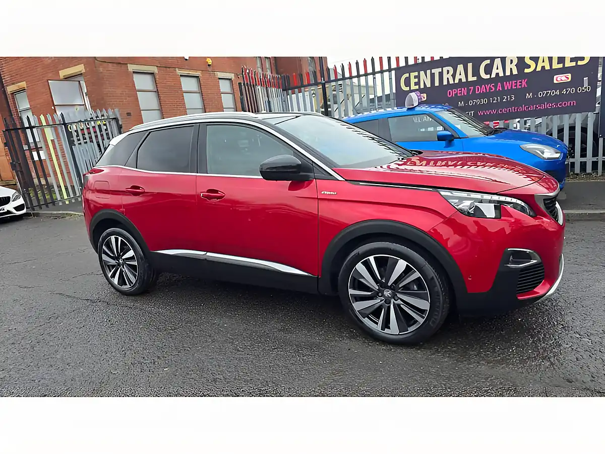 Used 2019 Peugeot 3008 GT Line Premium Red - Interior and Exterior details 3