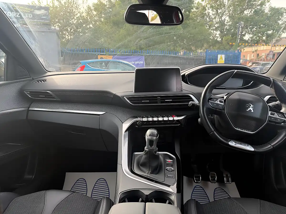 Used 2019 Peugeot 3008 GT Line Premium Red - Interior and Exterior details 10