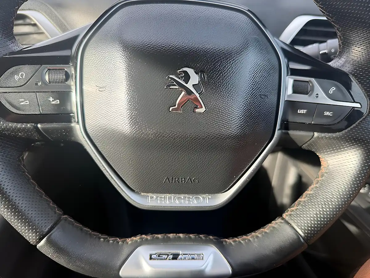 Used 2019 Peugeot 3008 GT Line Premium Red - Interior and Exterior details 15