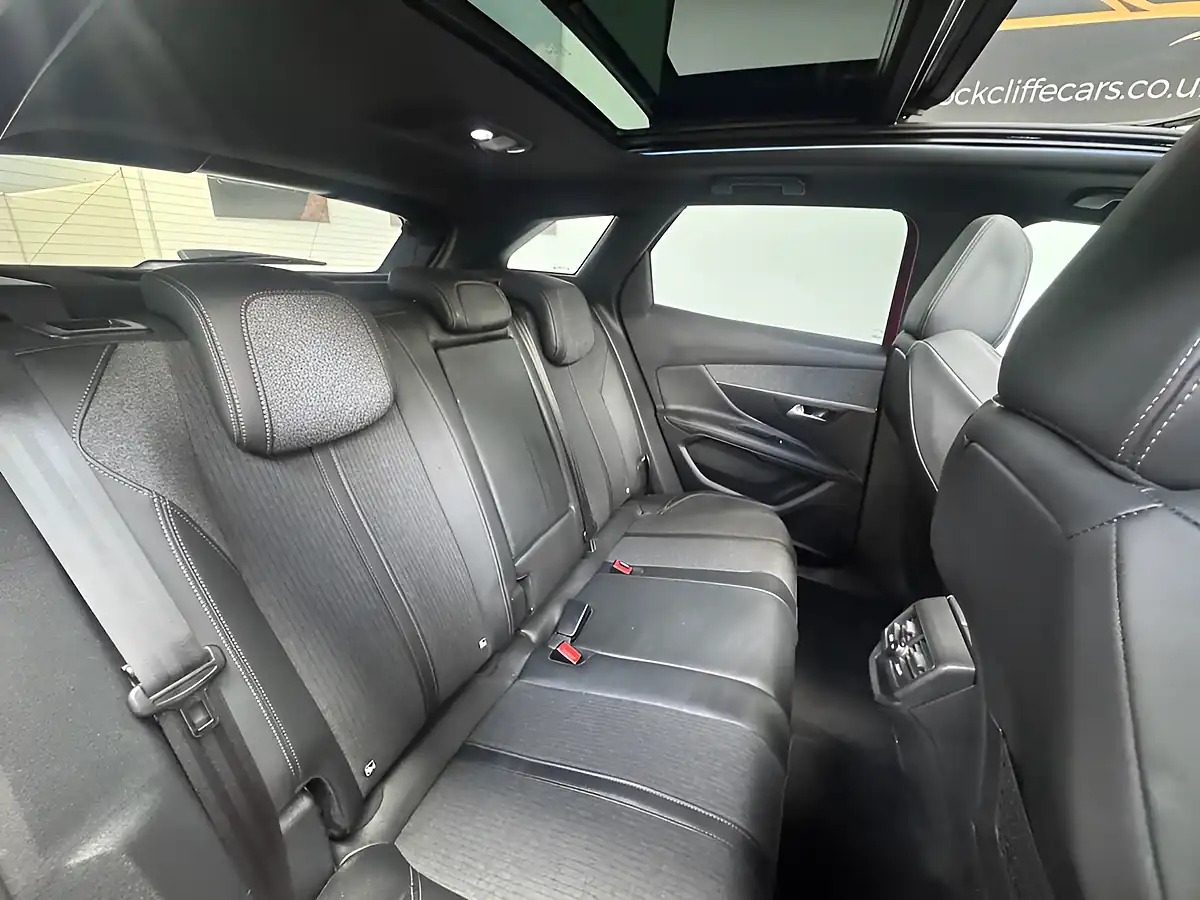 Used 2019 Peugeot 3008 GT Line Red - Interior and Exterior details 13