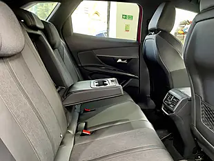 Used 2019 Peugeot 3008 GT Line Red - Interior and Exterior details 8