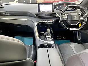 Used 2019 Peugeot 3008 GT Line Red - Interior and Exterior details 9