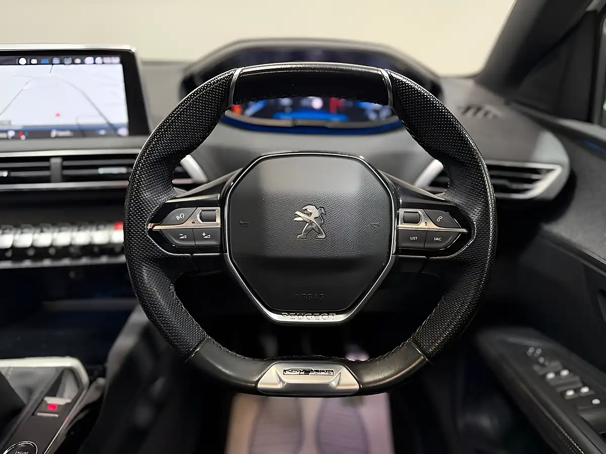 Used 2019 Peugeot 3008 GT Line White - Interior and Exterior details 19