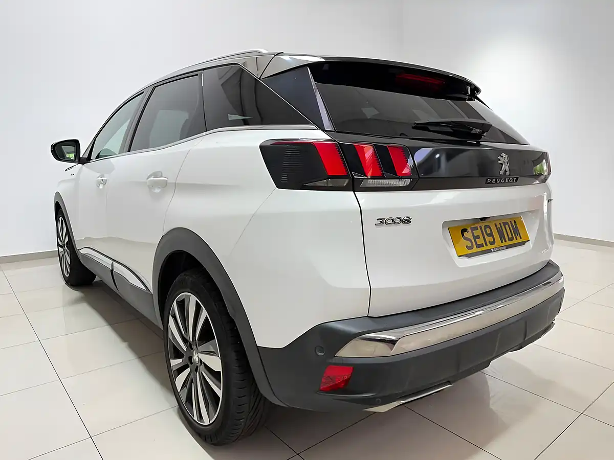 Used 2019 Peugeot 3008 GT Line White - Interior and Exterior details 8